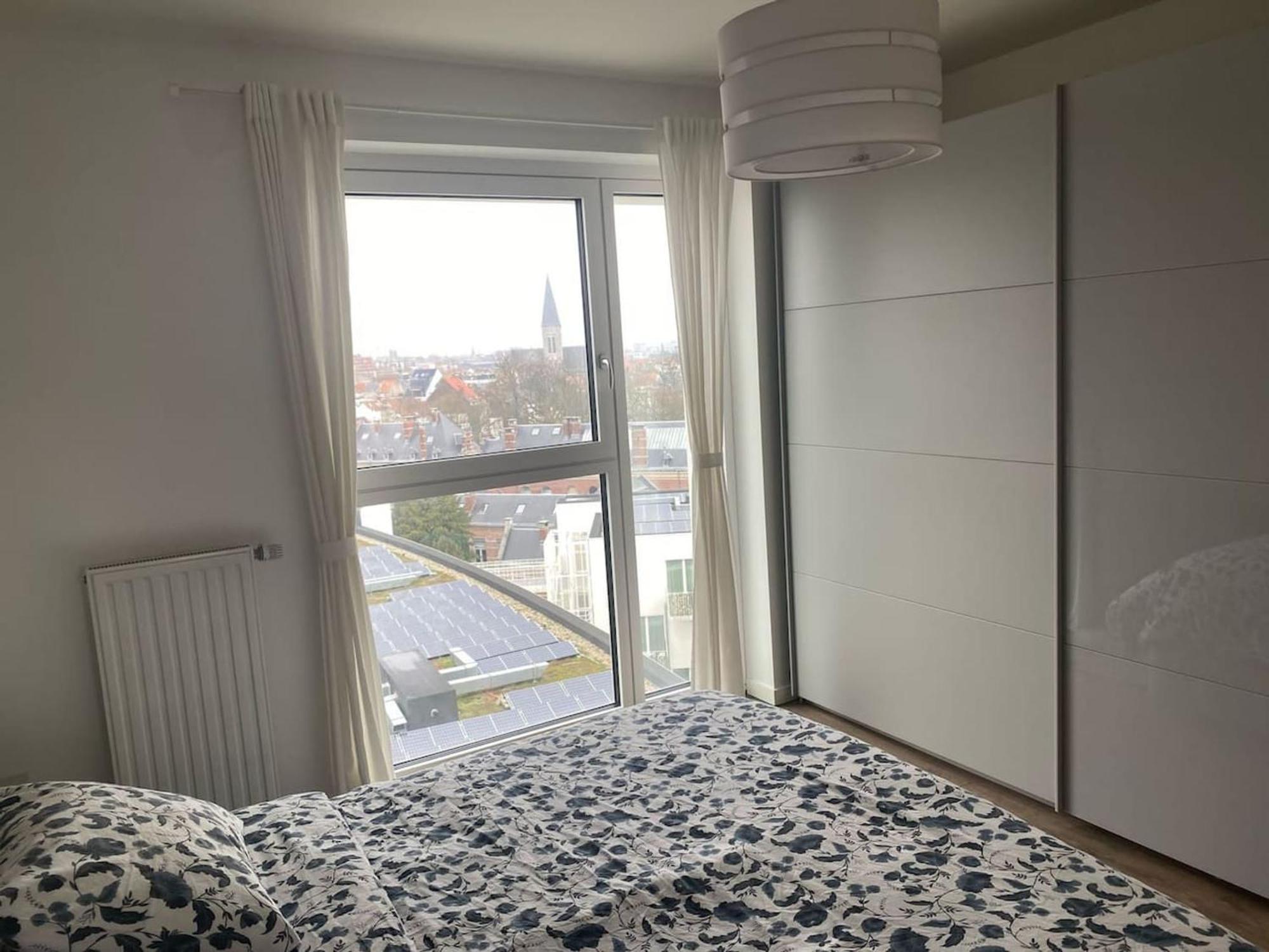 Modern Apartment In Cureghem Anderlecht 134 M² + Terrace Bruxelas Exterior foto